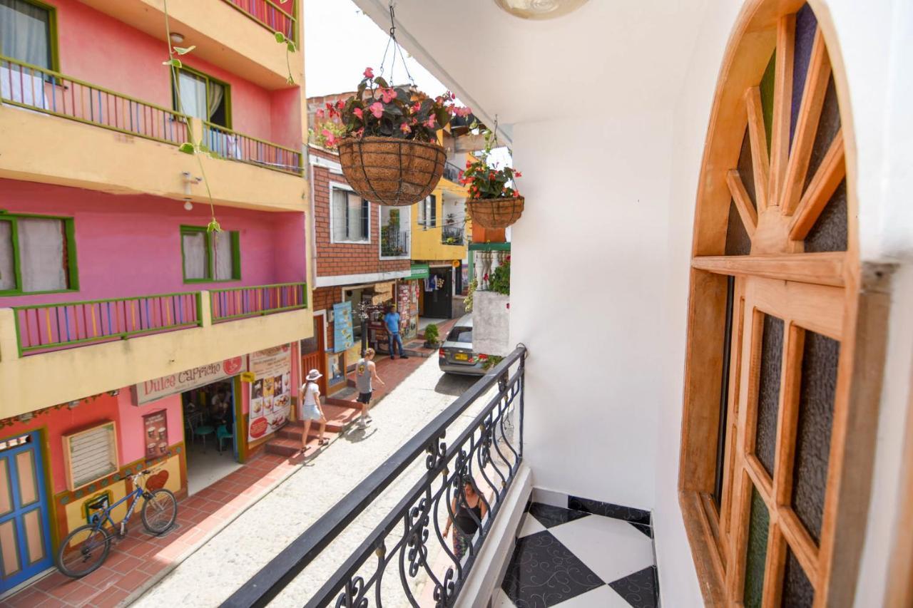 Hotel El Paisaje Guatapé Buitenkant foto